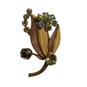 Vintage Floral Gold-Tone Brooch With Sparkling Rhinestones